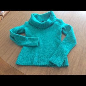 Cowl neck turquoise sweater (Moda International)